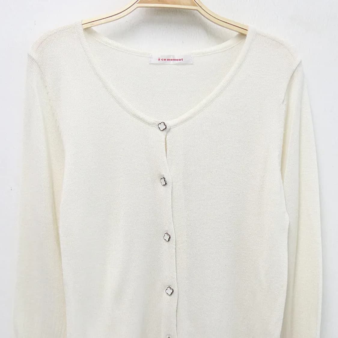 MOMENT 단추 포인트 가디건 60382 상품이미지3