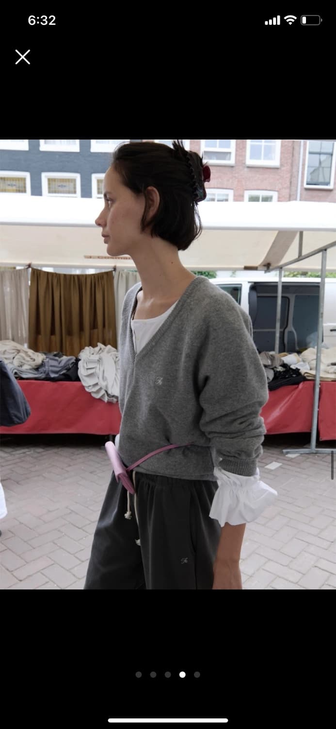 포에토 마일드 캐시미어 브이넥 니트 그레이 MILD CASHMERE V- 상품이미지4