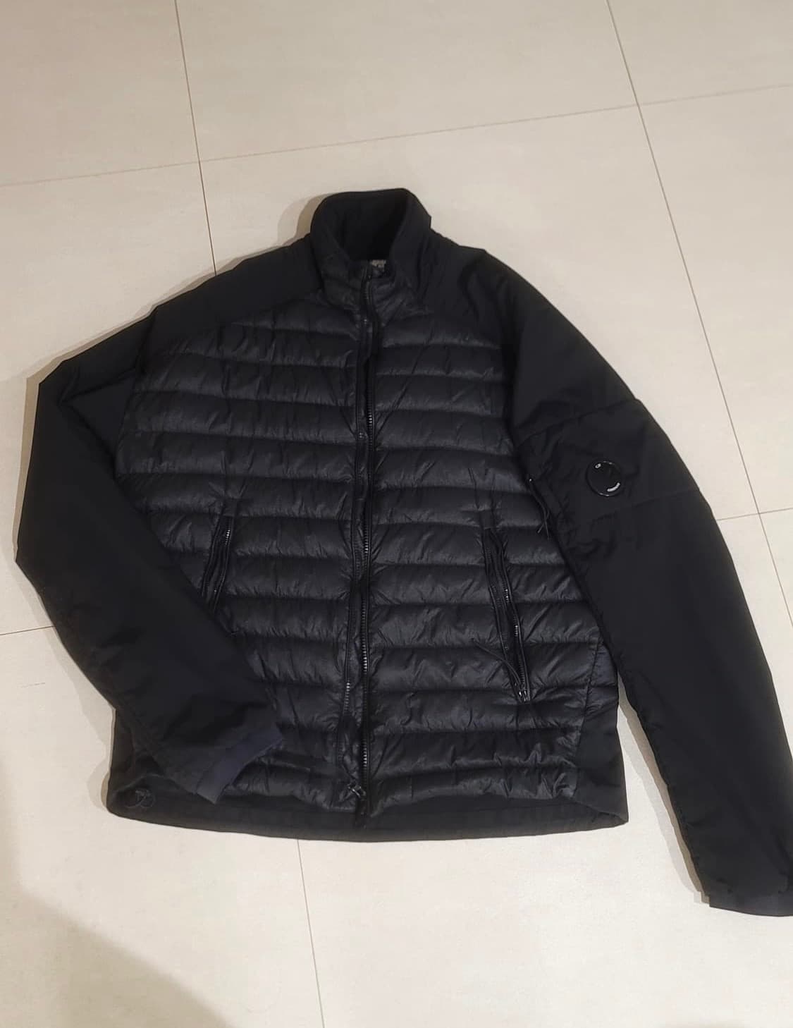 cp컴퍼니 dd쉘 경량패딩 상품이미지1