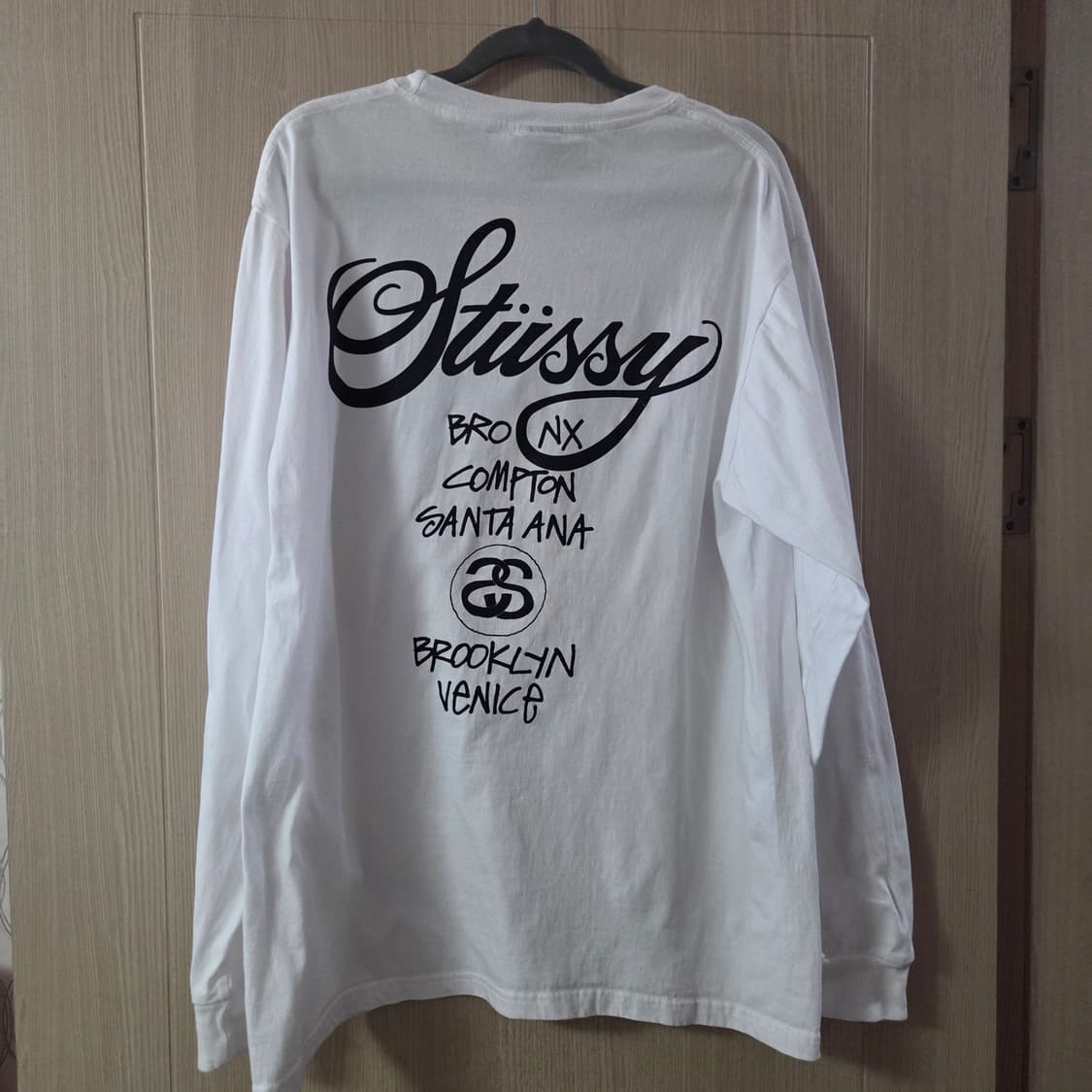 스투시 긴팔티 S사이즈 판메합니다. 상품이미지2