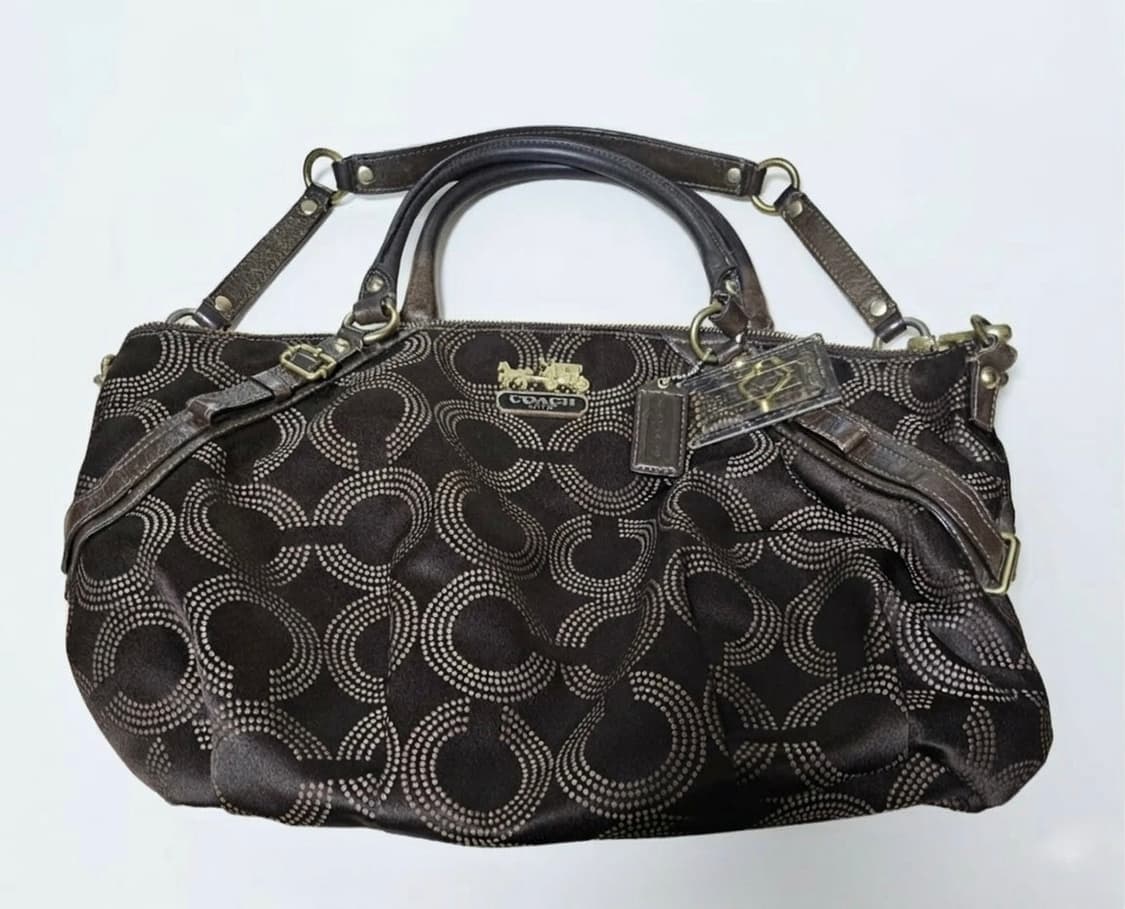 브라운 코치 토트백 상품이미지1