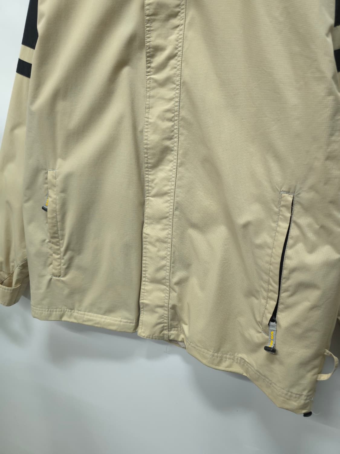 반스 90s 테크니컬 기능성 바람막이 자켓 (110) 상품이미지3