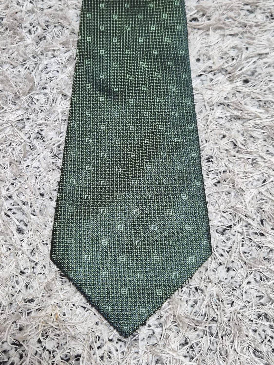 펜디Fendi 메인로고 도트 패턴 넥타이 Free - N37 상품이미지2