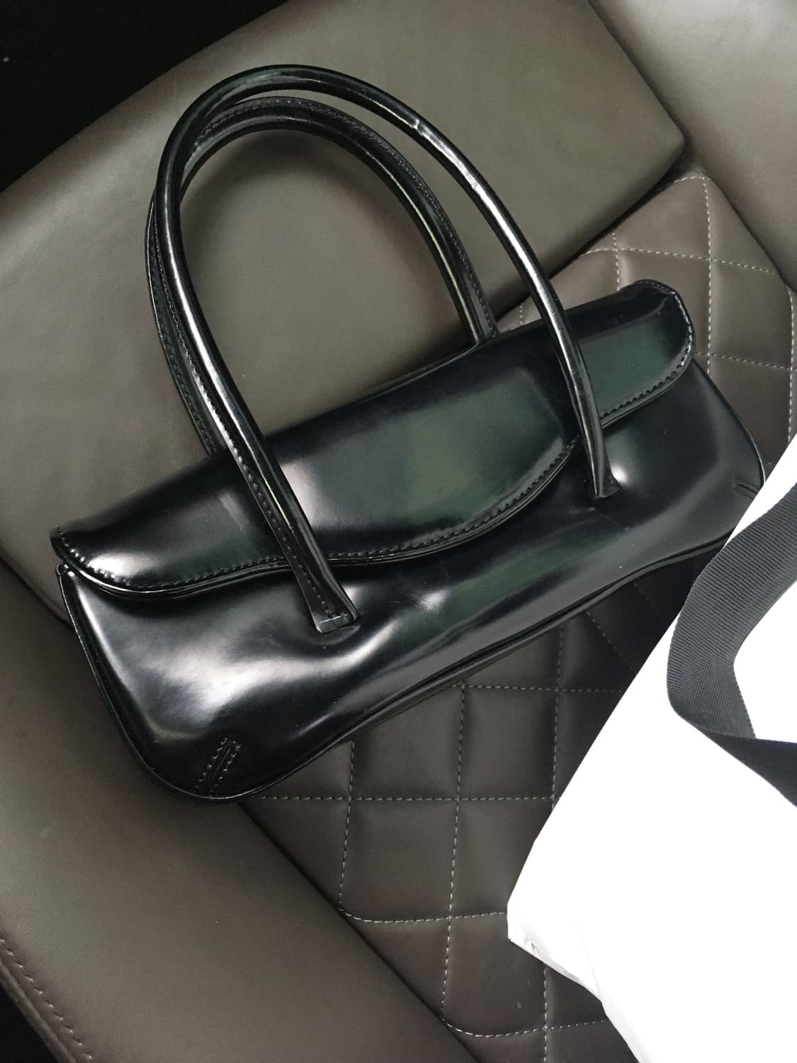 꼼데가르송 꼬무꼬무가방 투핸들 플루트백 상품이미지2