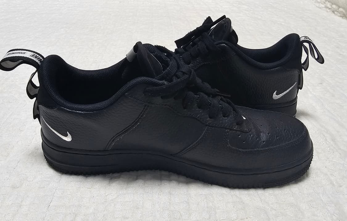 나이키 블랙에어포스 1 로우 유틸리티 블랙 화이트  260사이즈 상품이미지2