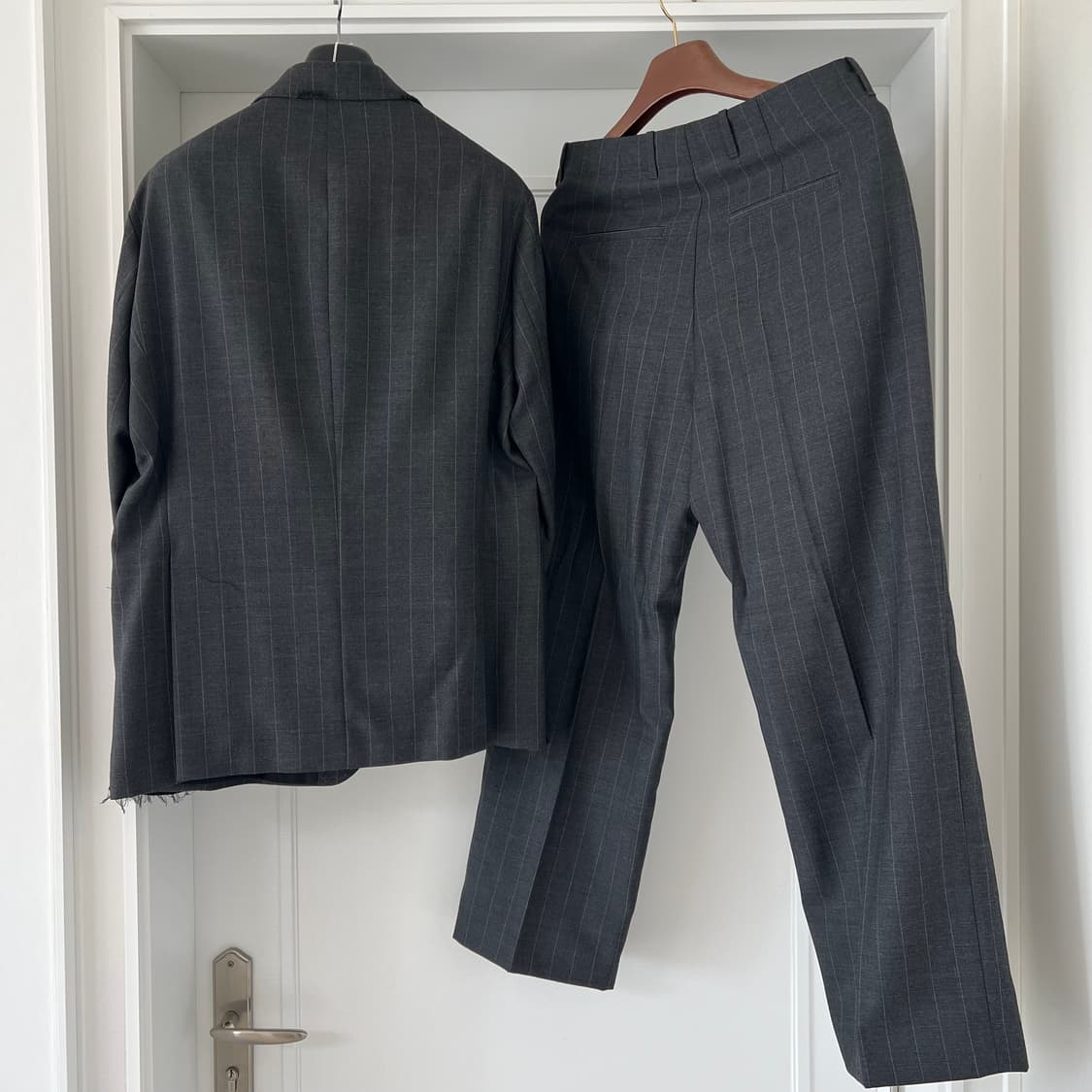 [새상품] 아워레가시 핀스트라이프 울 셋업 상품이미지2