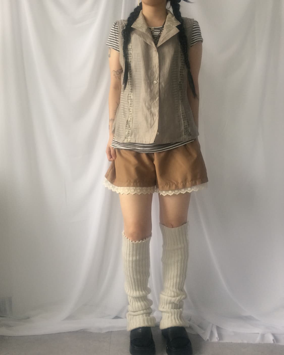 Lace layered vest 상품이미지1
