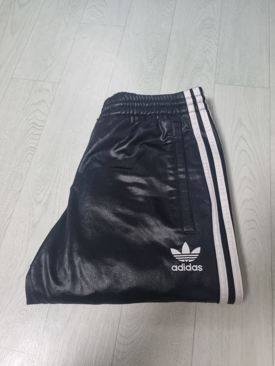 아디다스 칠레 커프드 코팅 아로이 라지 상품이미지1