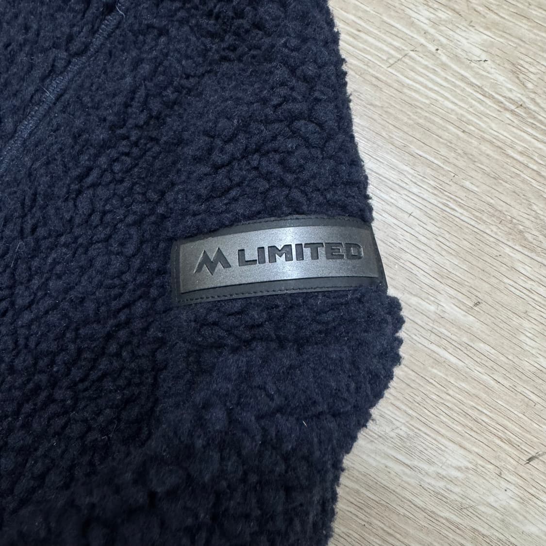 엠리밋 와펜 후리스 점퍼 상품이미지4