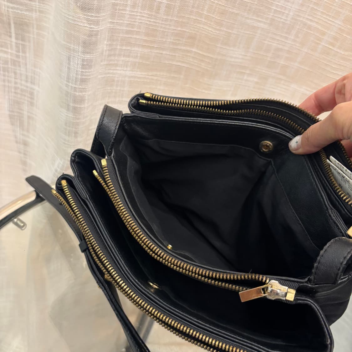 정품 한섬 타임 소가죽 크로스백     상품이미지10