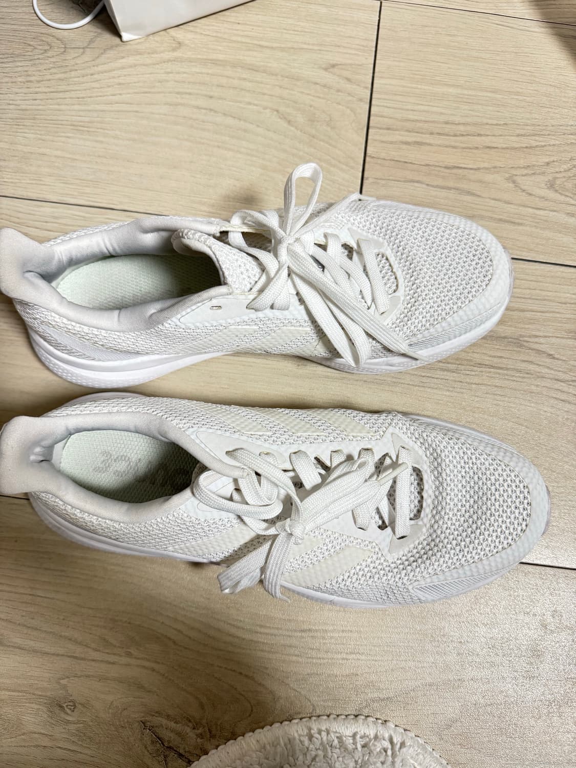 아디다스 런닝화 상품이미지2