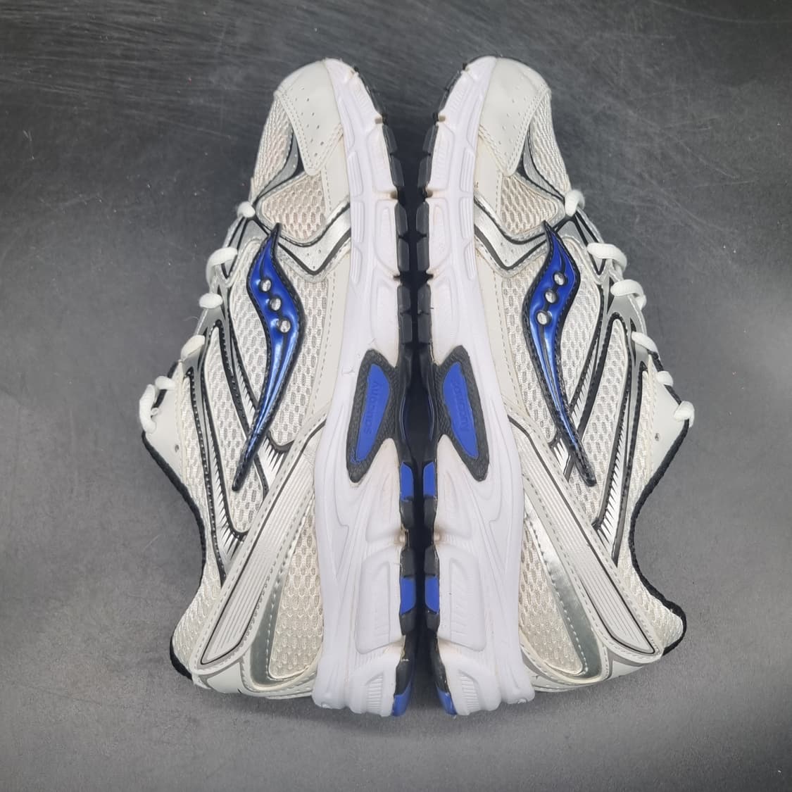 써코니 라이드밀레니엄 운동화 255 상품이미지5