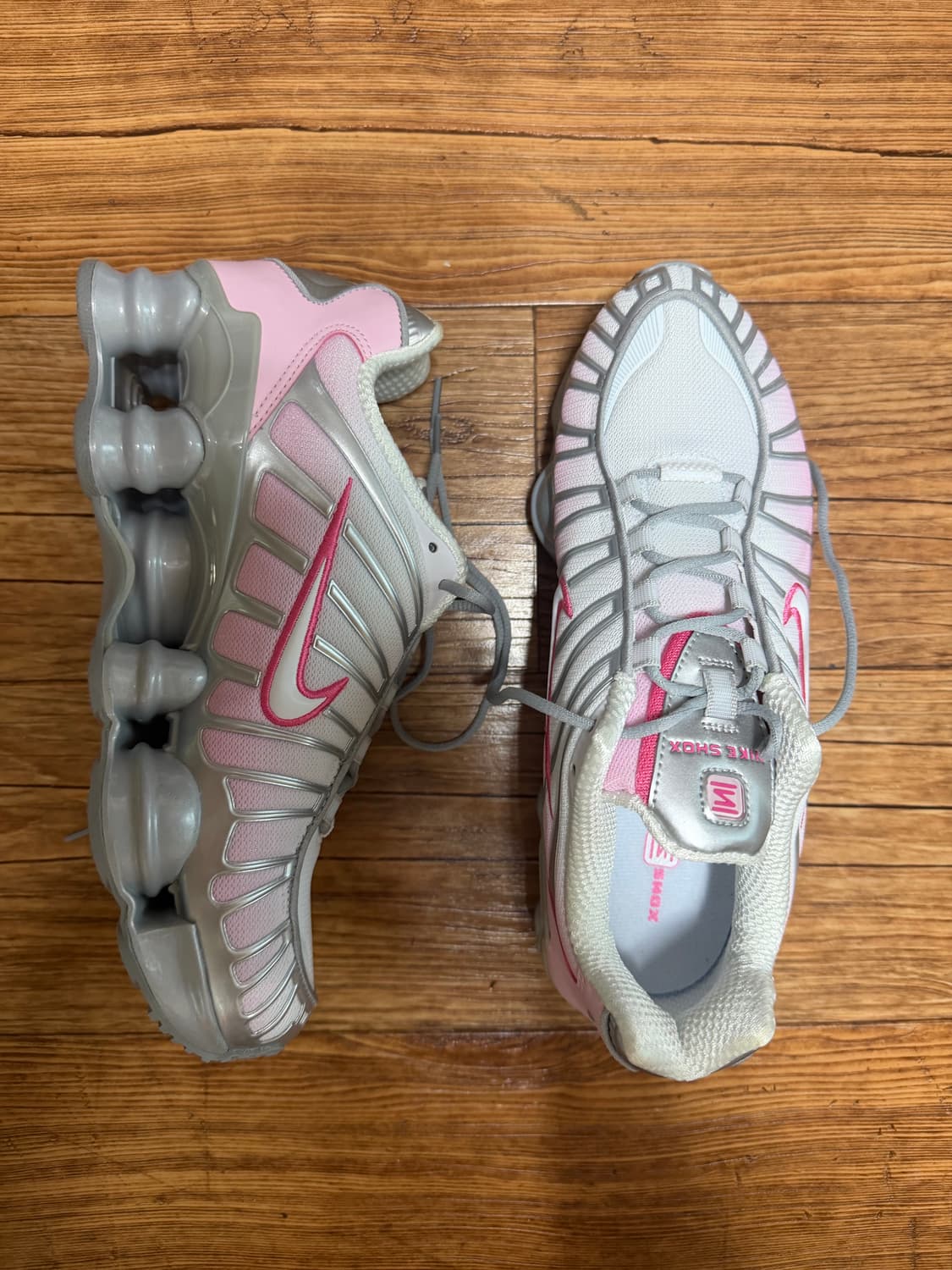 나이키 샥스 상품이미지1