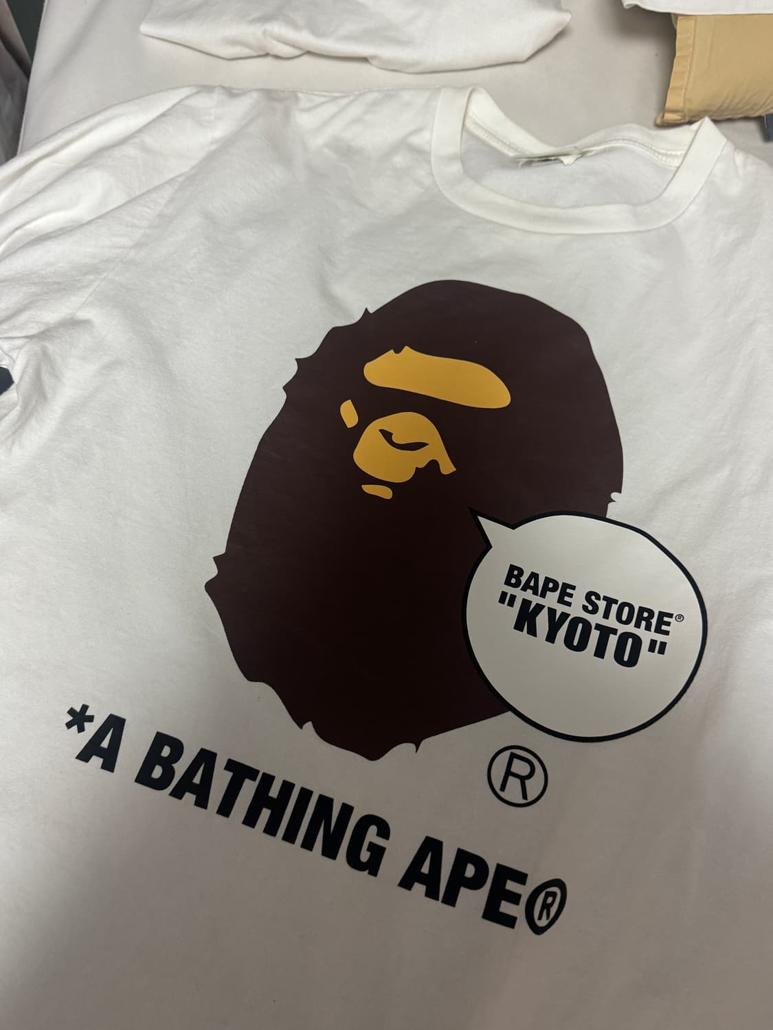 베이프 교토 반팔티 L사이즈 상품이미지1