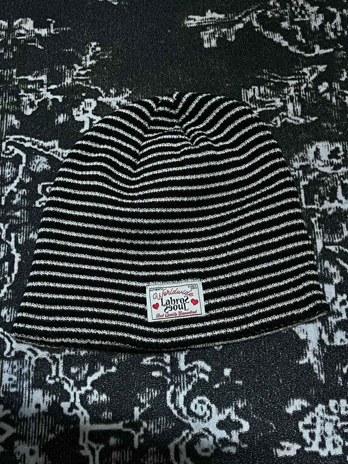 라브로스 스트라이프 검흰 비니 상품이미지1