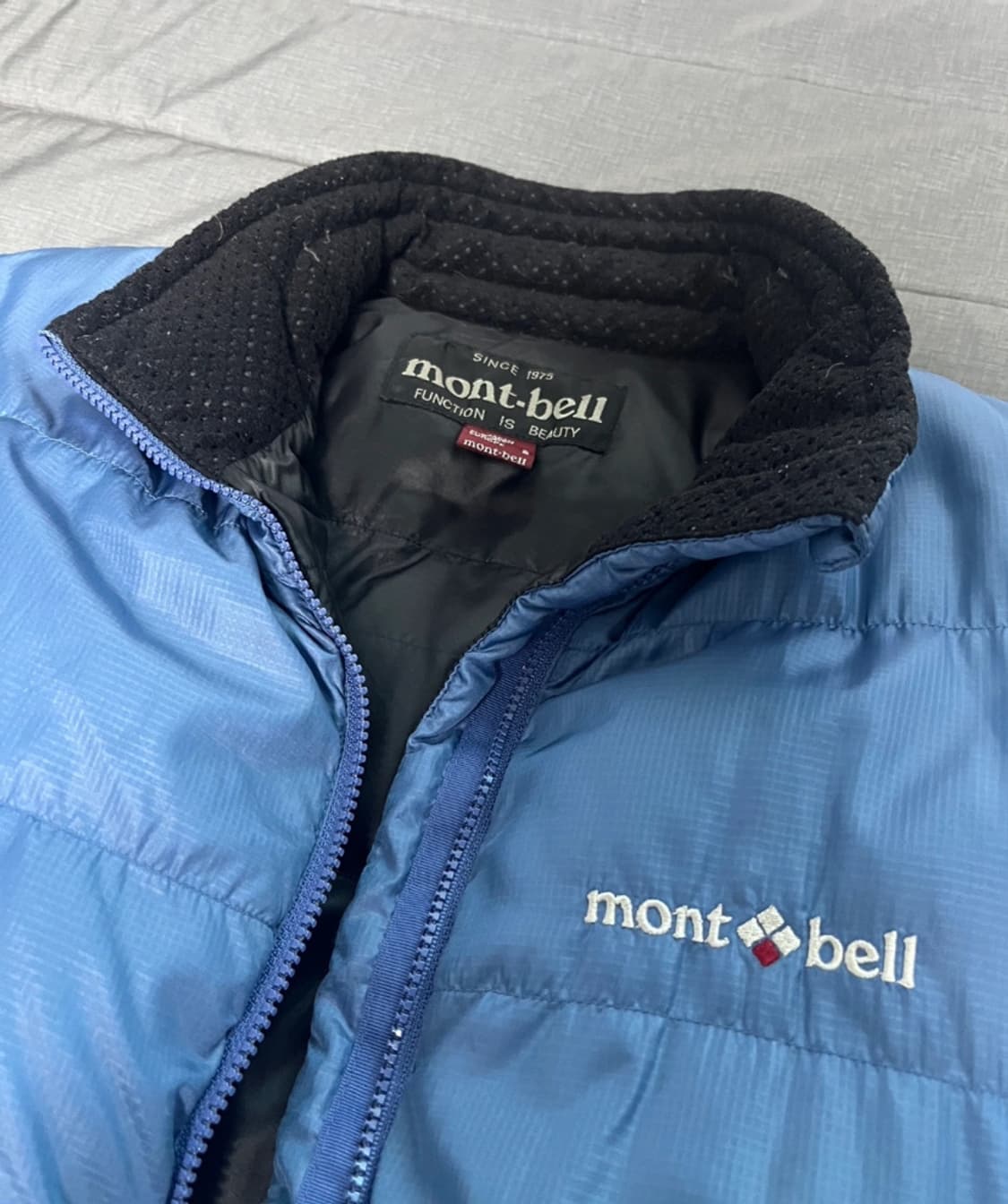 몽벨 경량패딩 m 블루 상품이미지2