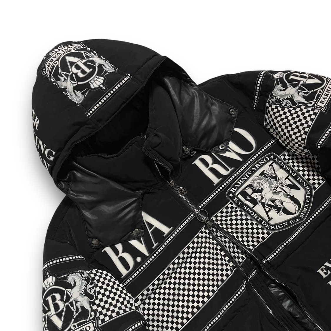 BARNI VARNO Pegasus Titan Padded hoodie 상품이미지2