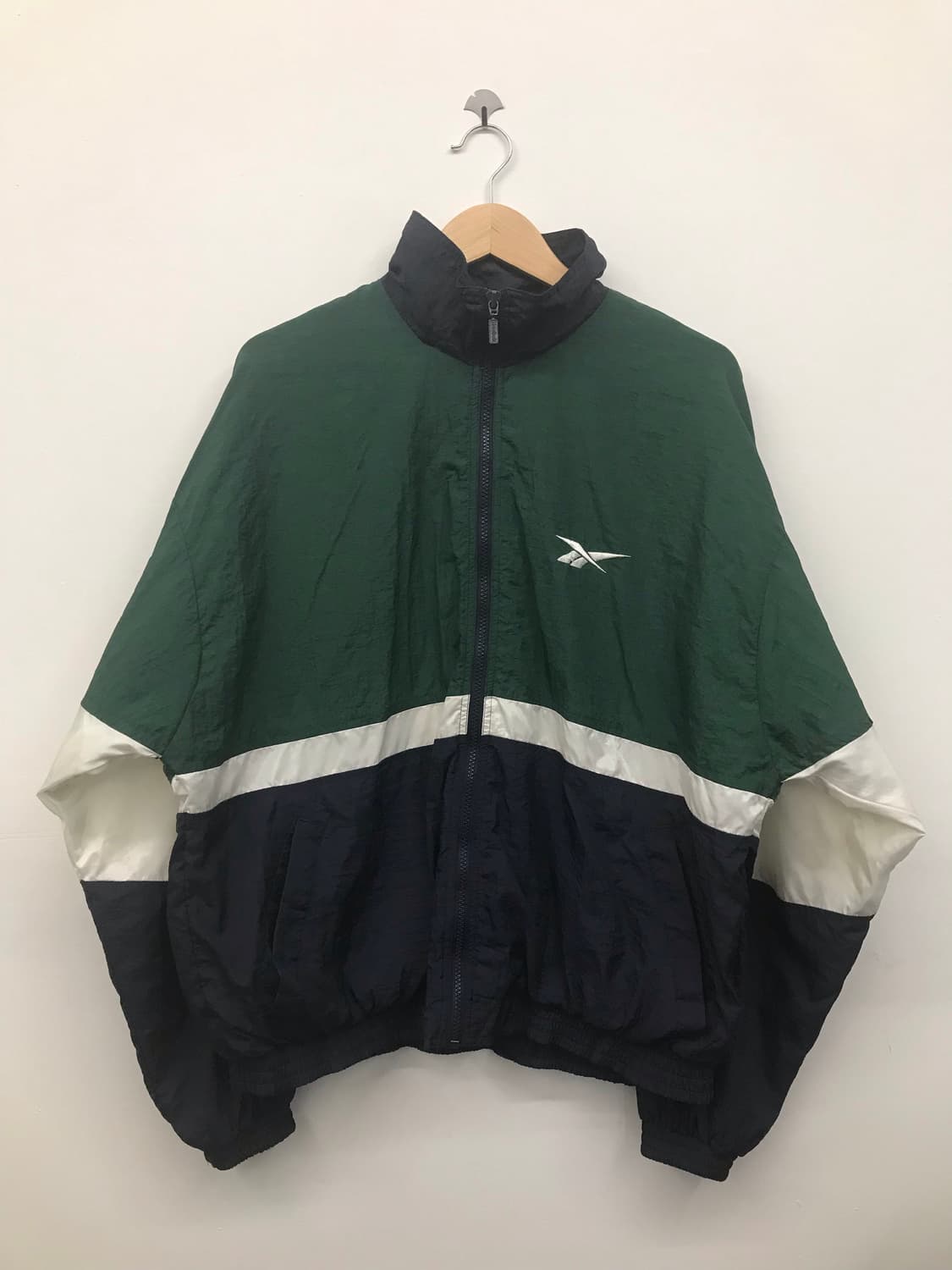 리복 올드스쿨 바람막이 상품이미지2