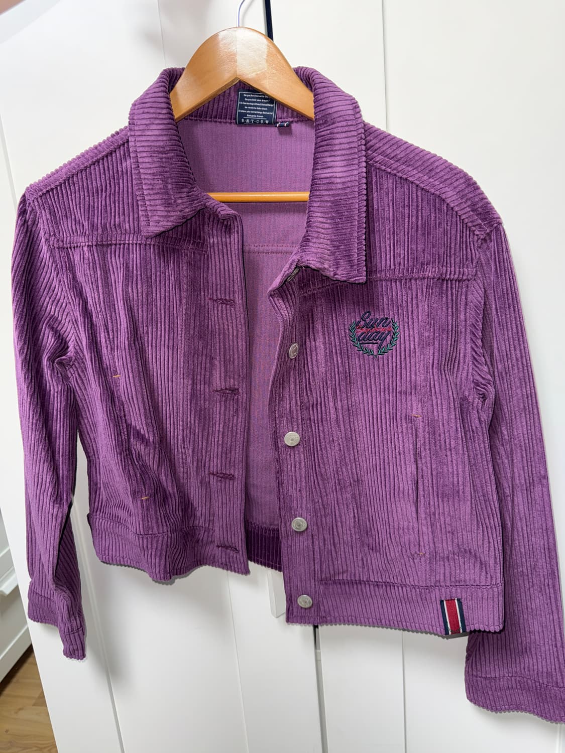 로멘틱크라운 코듀로이 골지 크롭 자켓 퍼플 상품이미지1