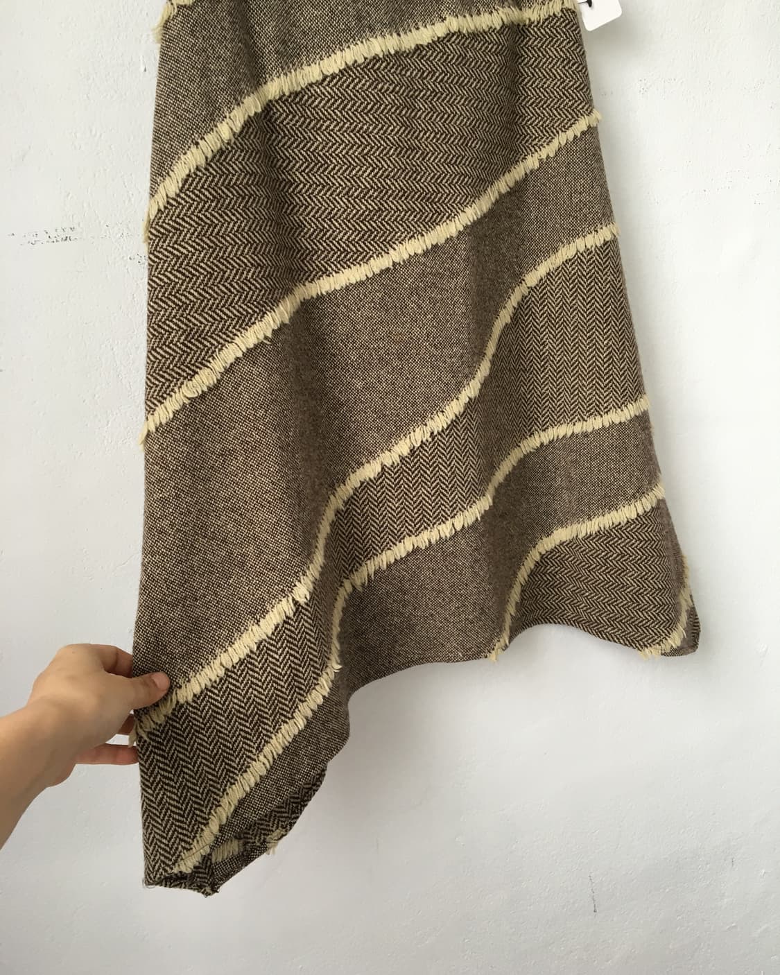 Fringe point woolen unbalanced skirt 상품이미지3