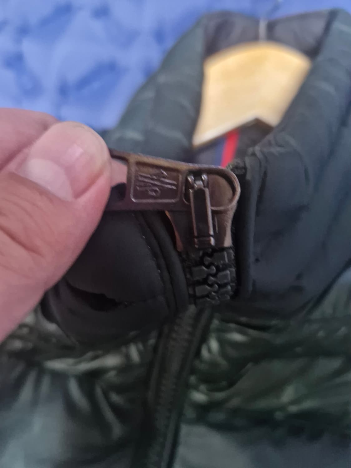 정품 몽클레어 일본판 DUPRES GILET 그린 2사이즈 상품이미지3