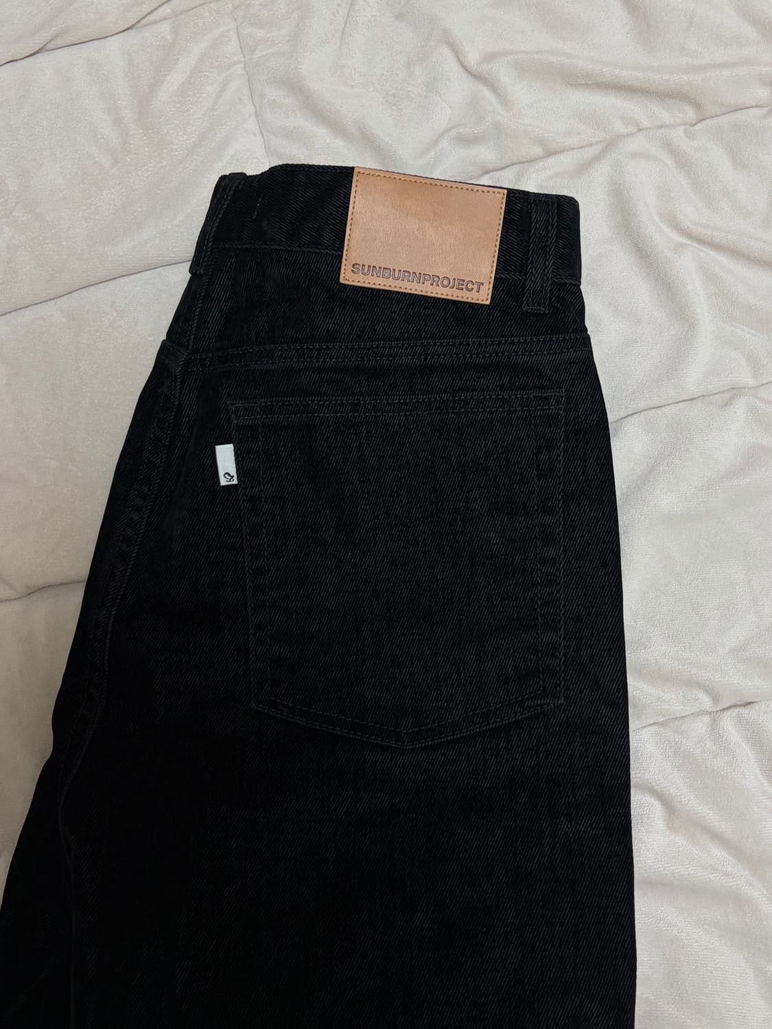 썬번프로젝트 VELVET TAPERED DENIM PANTS 팬츠 상품이미지6