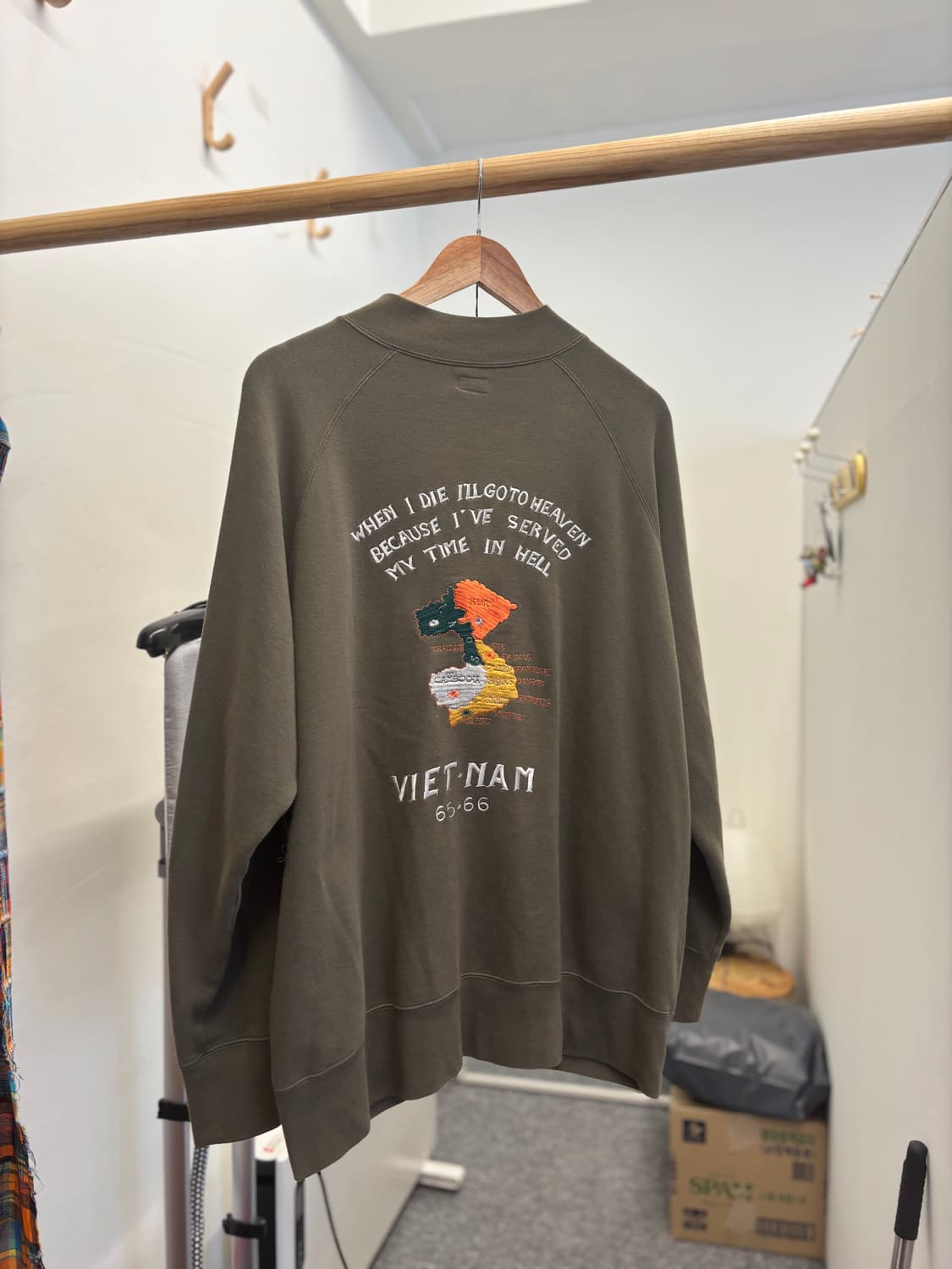Toyo enterprise souvenir zip-up skajan 상품이미지2
