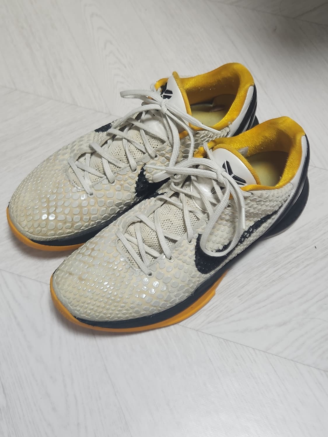 나이키 프로트로 코비6 화이트델 상품이미지1