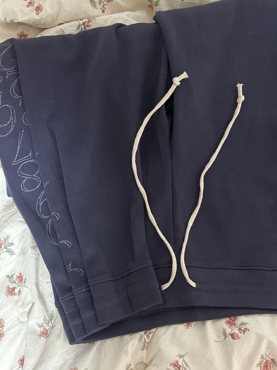 울리카상투스 팬츠 네이비 m 새상품 상품이미지3