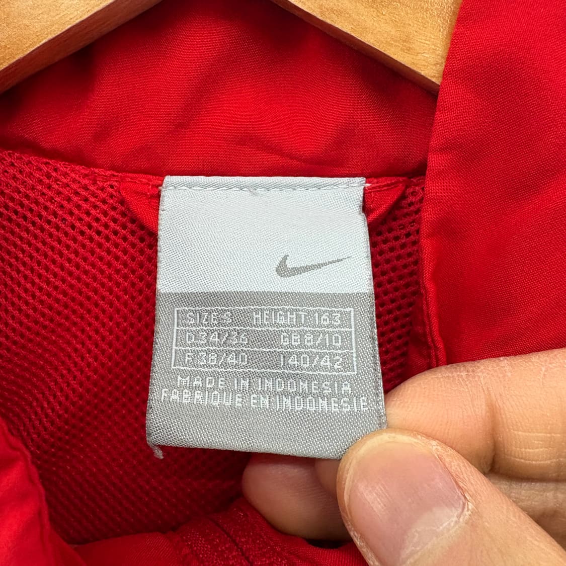 나이키 레드 바람막이 트랙 자켓 여성 S 상품이미지3