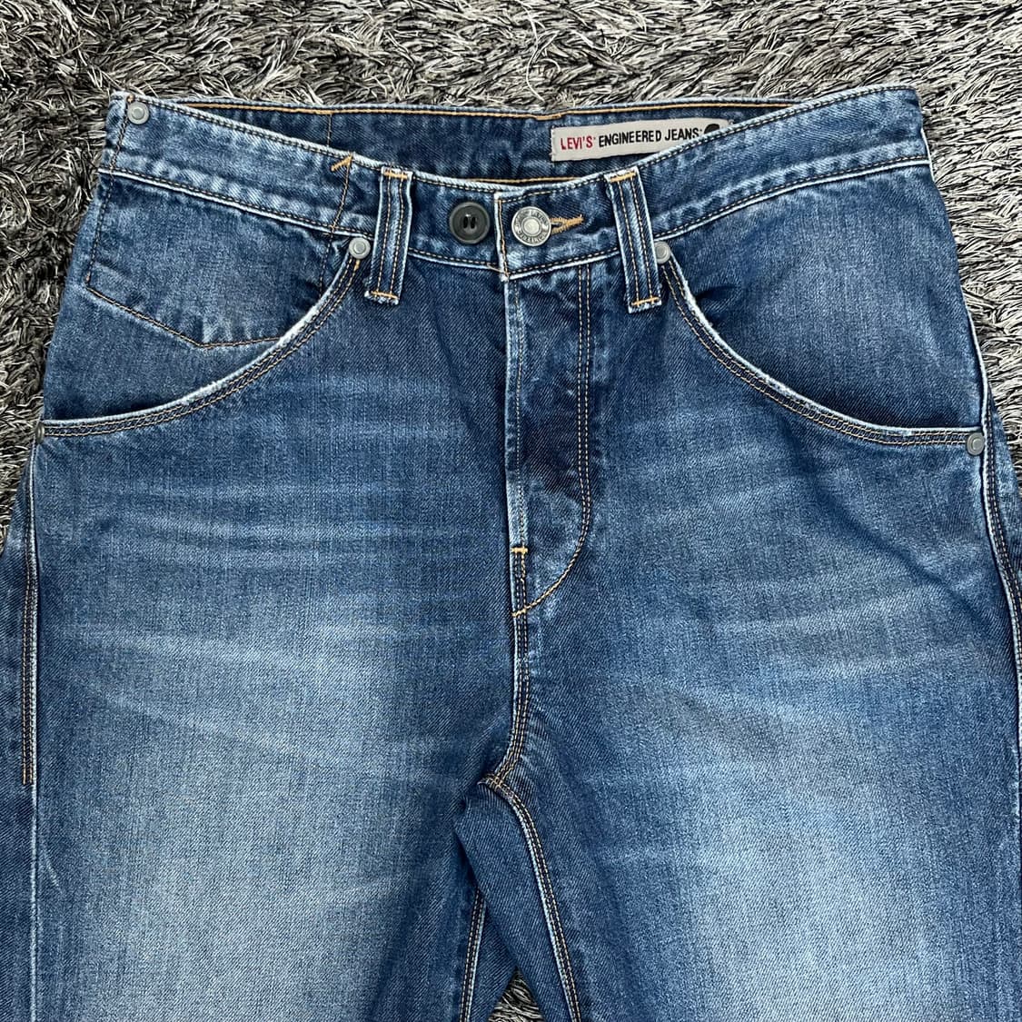 리바이스 남성 엔지니어드 7부 청바지 (30) 상품이미지2