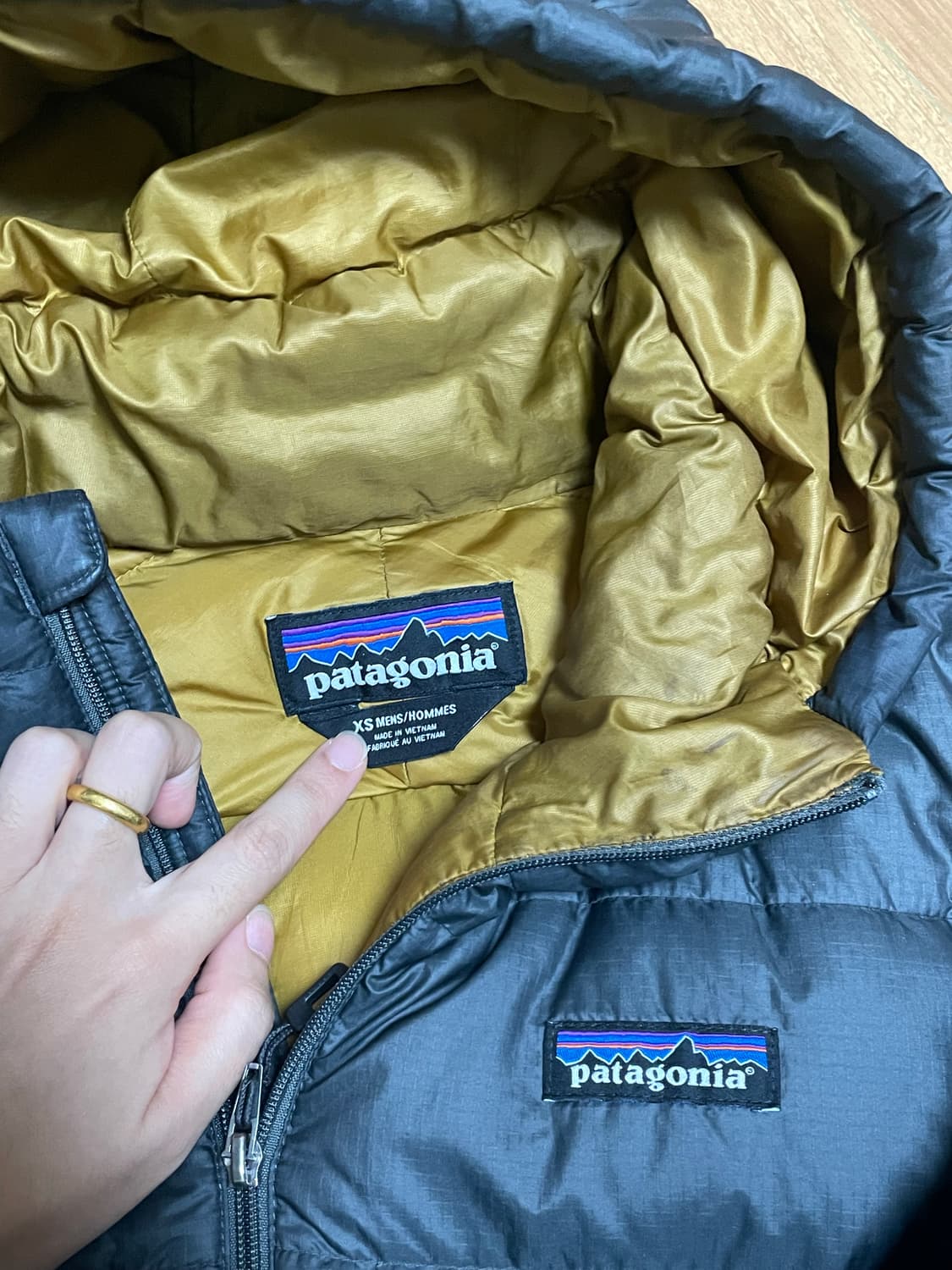 파타고니아 후디 패딩 xs 남녀공용 상품이미지2