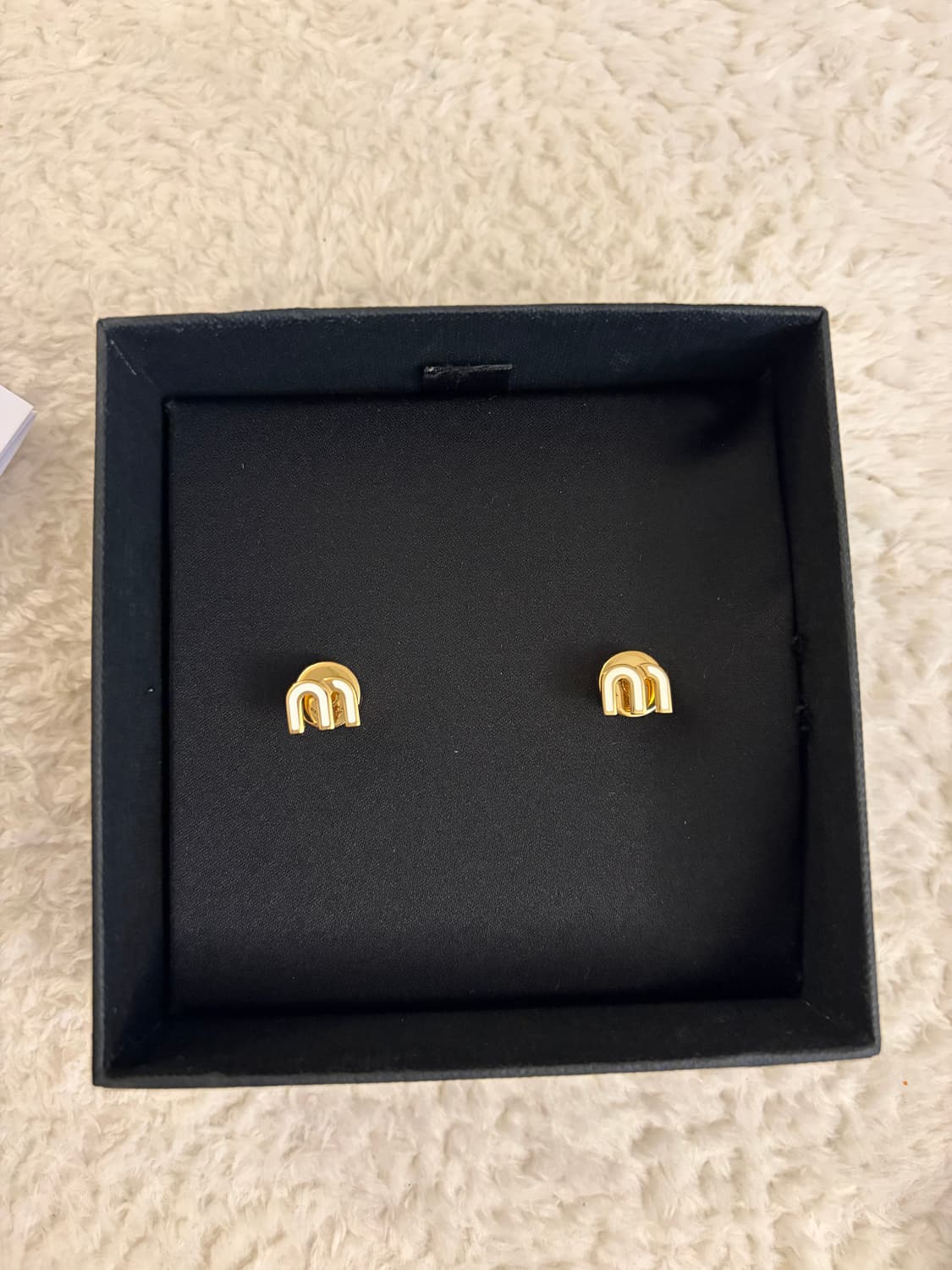 MIUMIU 귀걸이 정품 상품이미지3