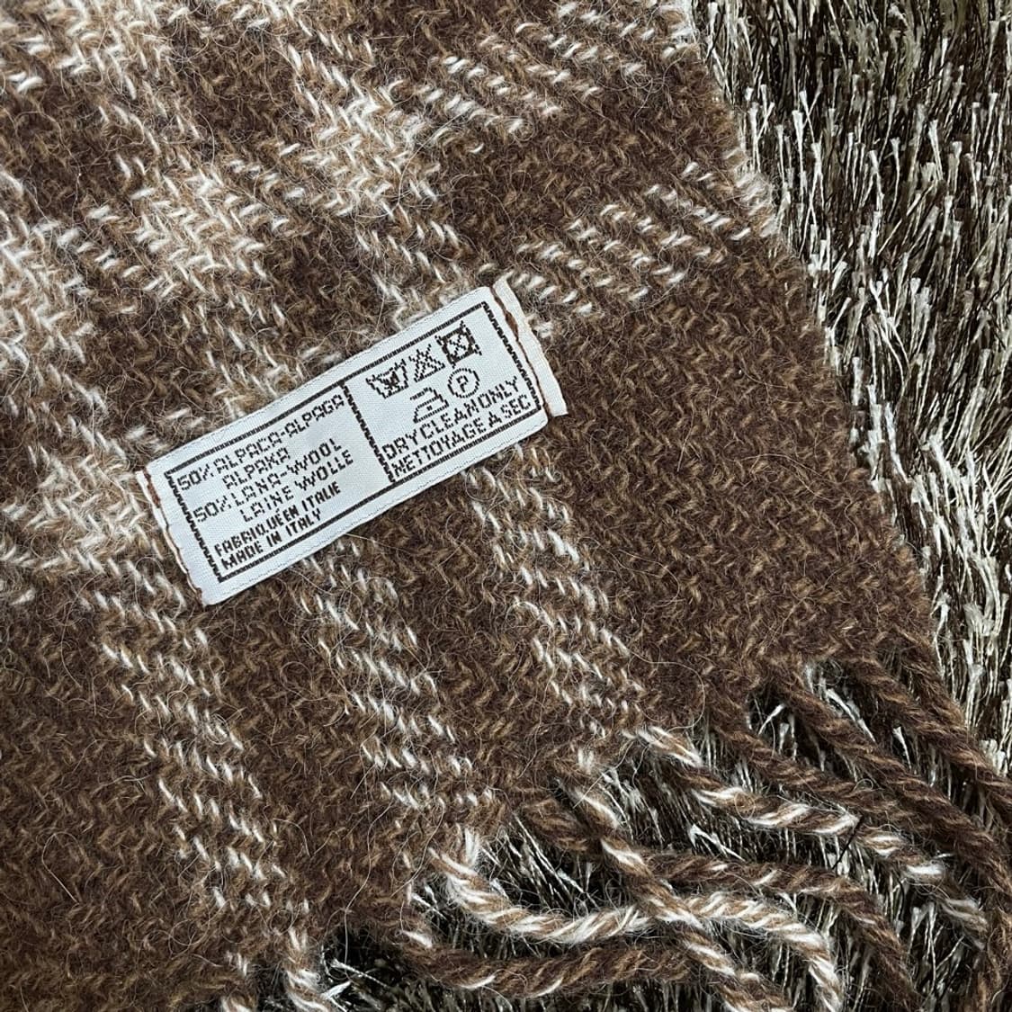 니콜 클럽 NICOLE CLUB 브라운 알파카 체크 머플러 목도리 상품이미지3