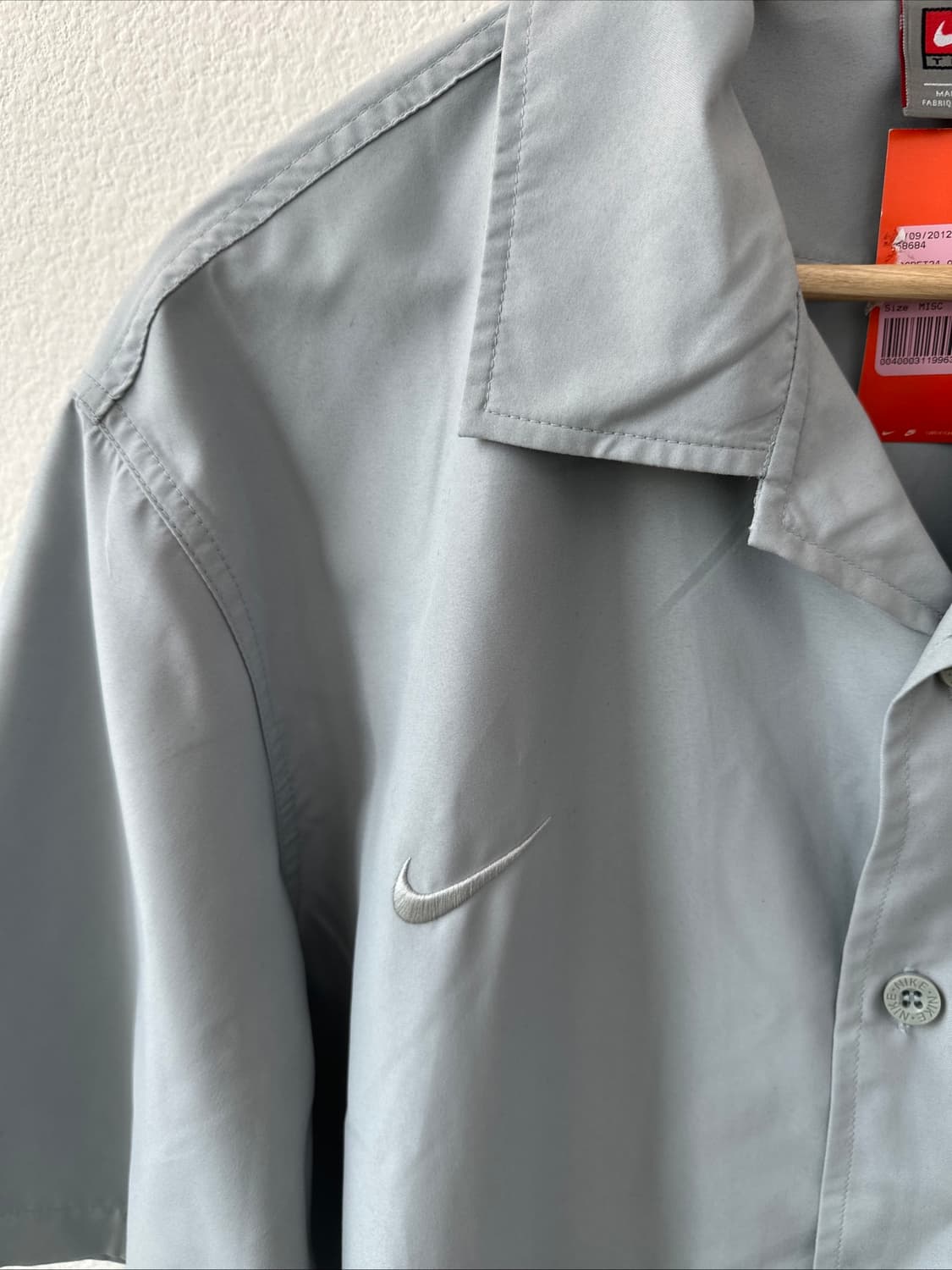 나이키 팀 켄터키 와일드캣츠 자수 셔츠 상품이미지3