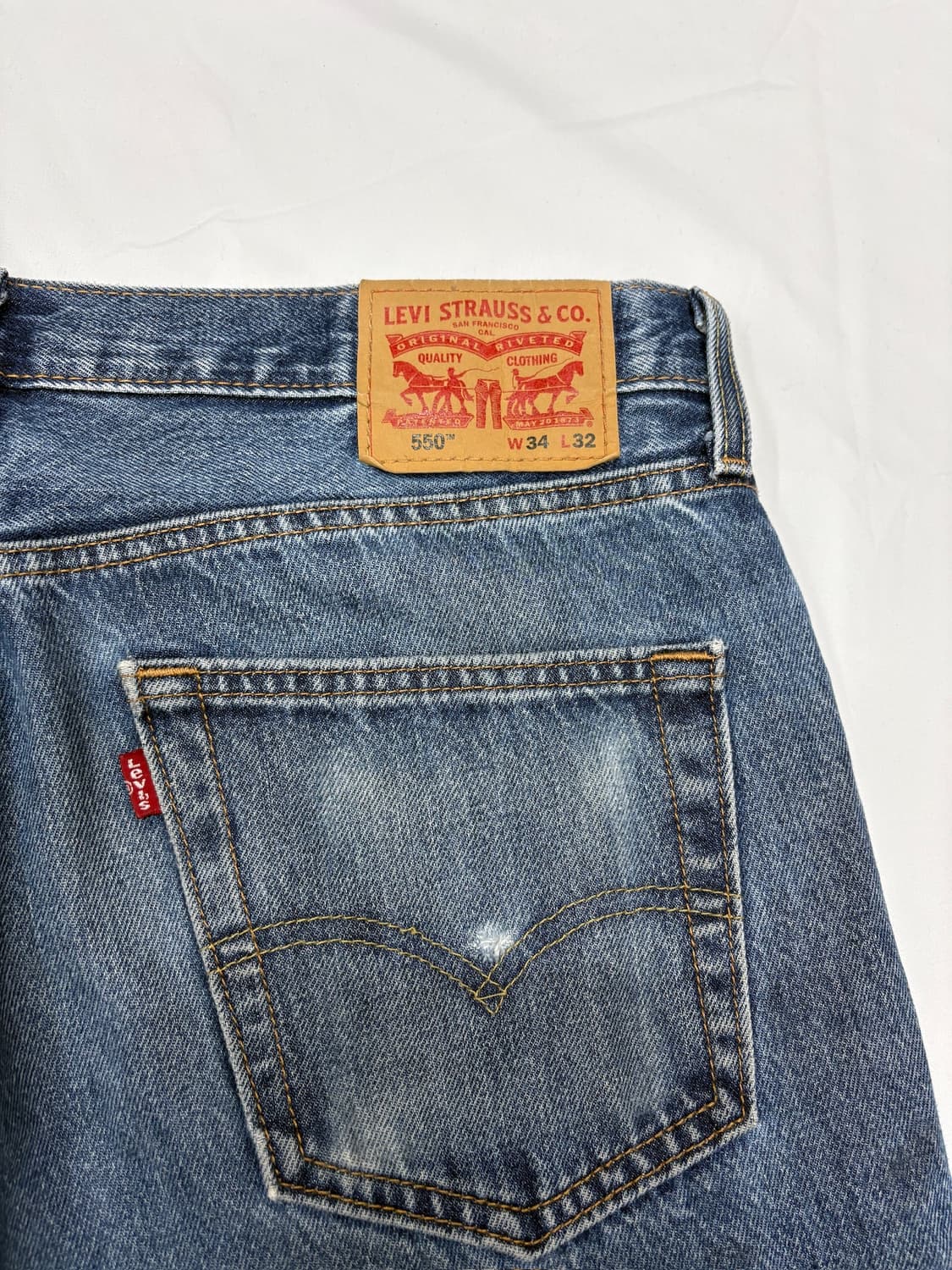 리바이스 550 워싱 데님 와이드핏 청바지 상품이미지6