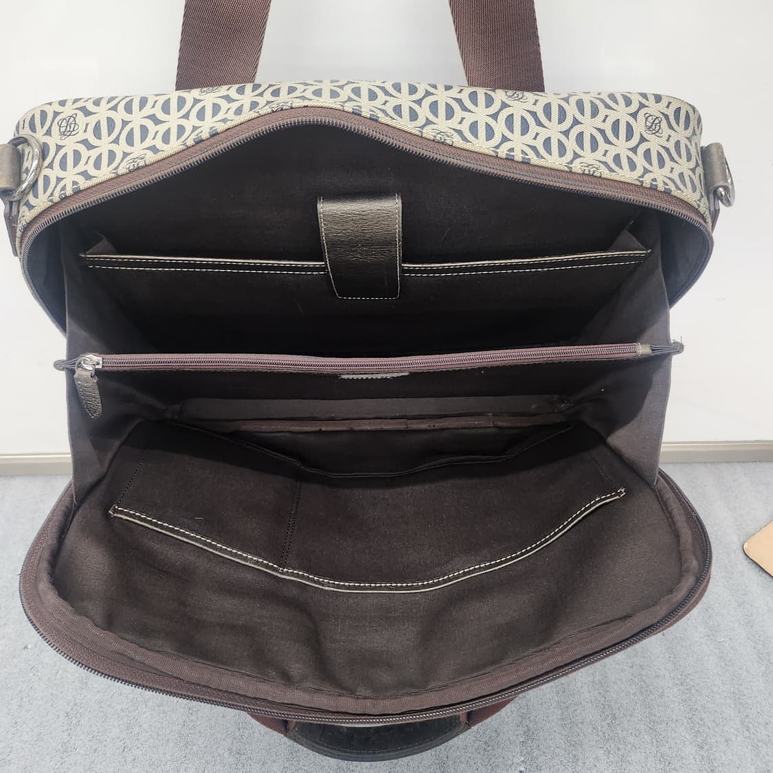 루이까또즈 모노그램 패턴 백 27x34cm 상품이미지7