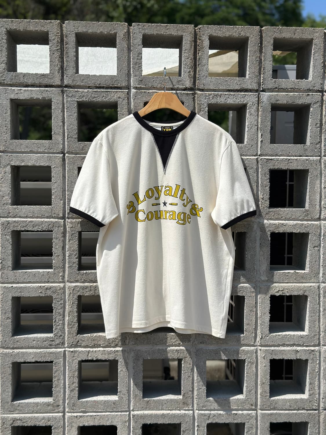 비디알 GUNMAN DOUBLE V T-SHIRT 상품이미지1