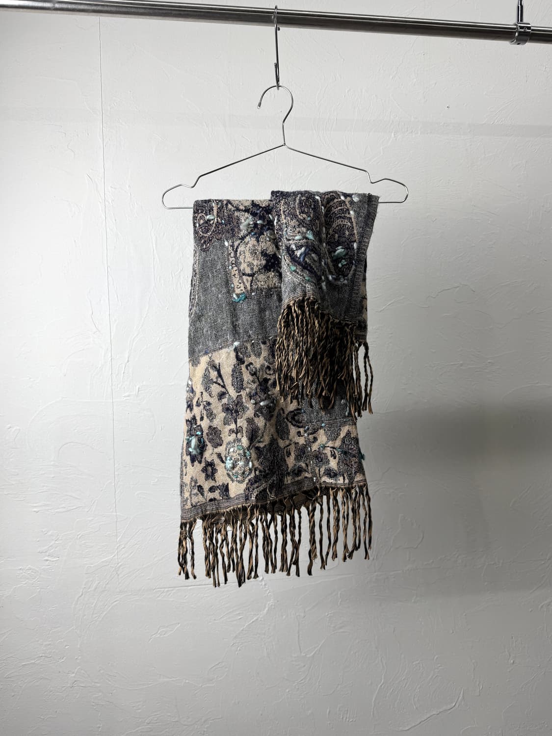 콤 사 이즘 패치워크 스톨 머플러 상품이미지1