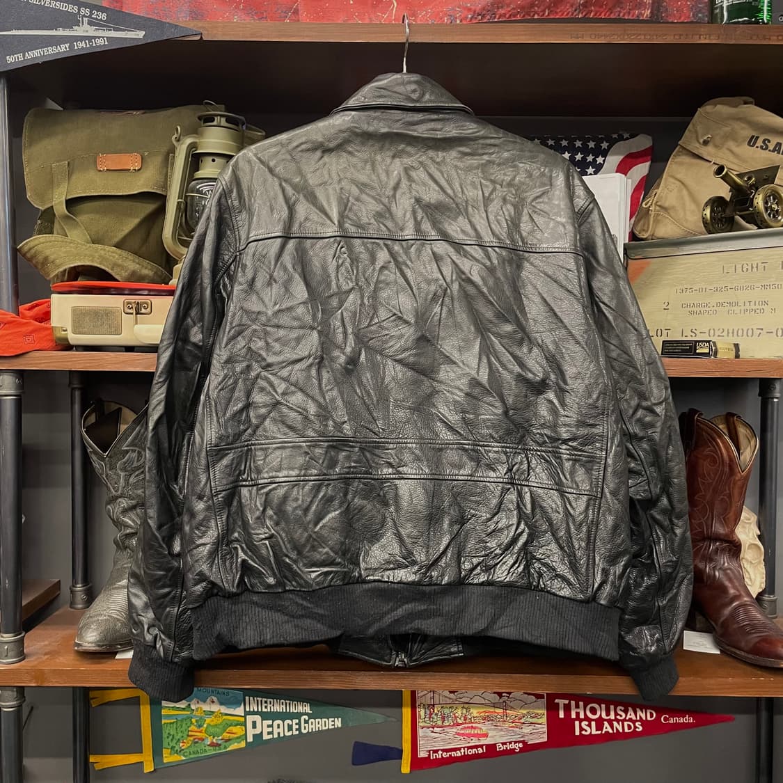 90s Red Skins 빈티지 클로딩 봄버 송아지 가죽 자켓 상품이미지2