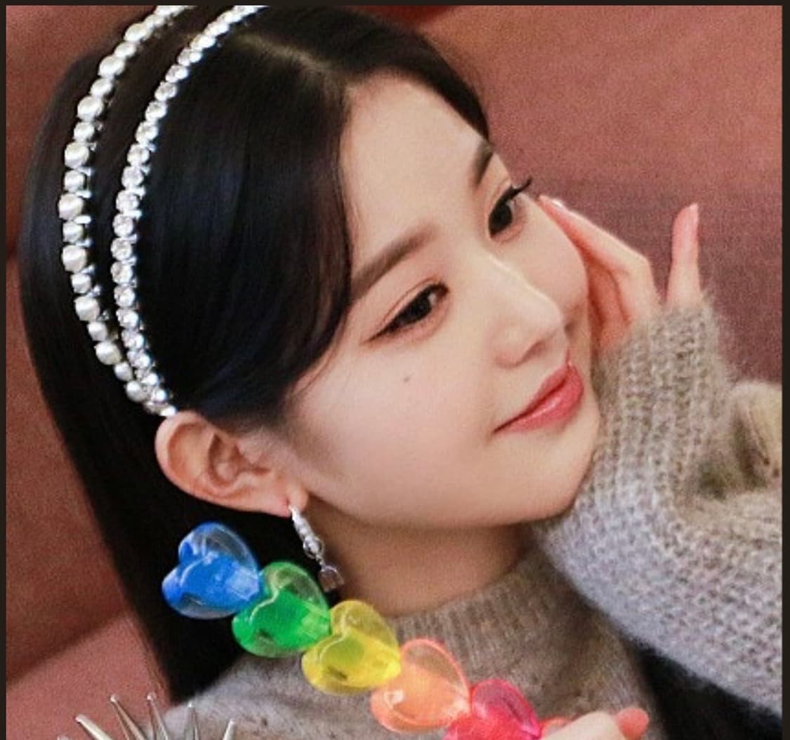 💎장원영 미우미우 크리스탈 헤어밴드💎 상품이미지8
