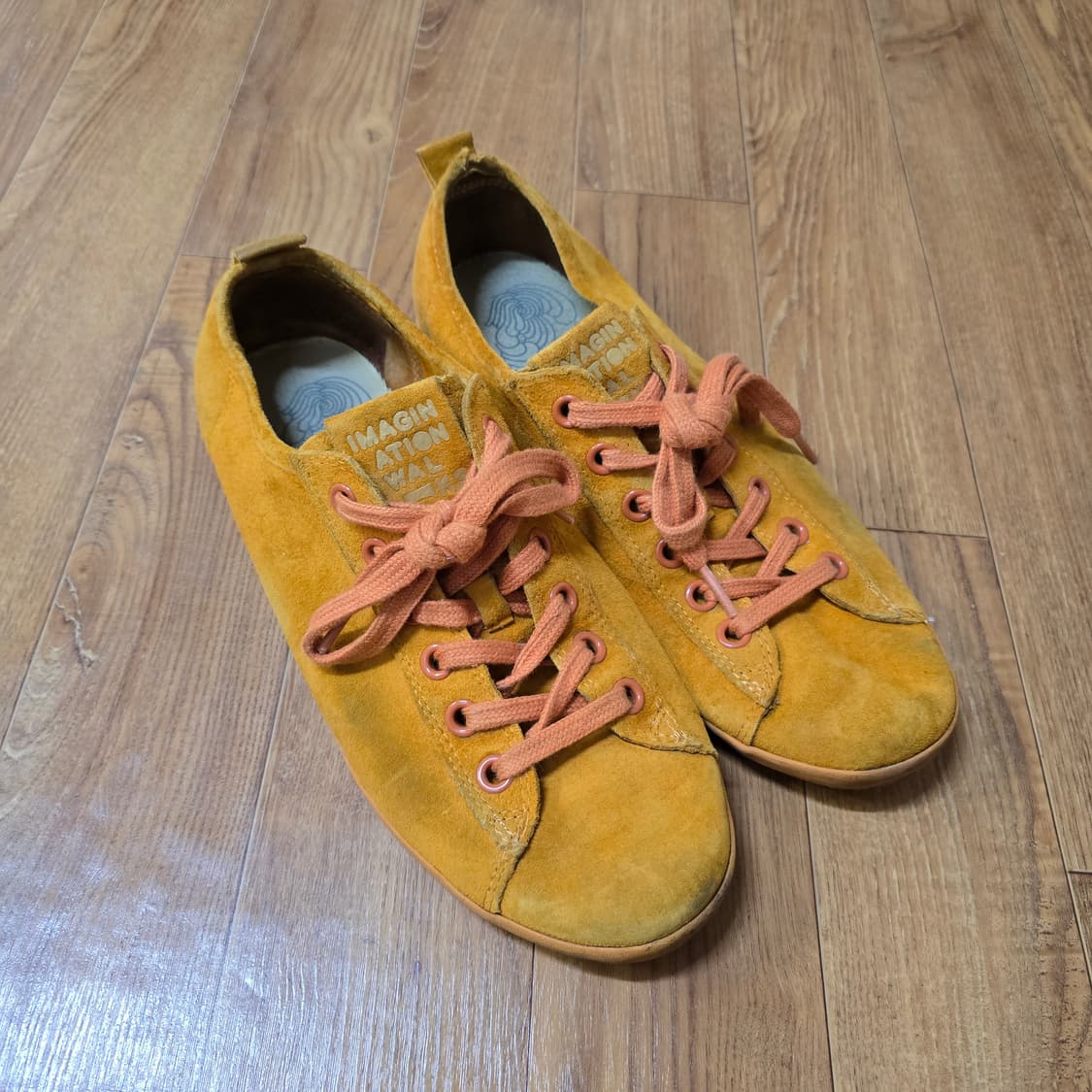 Camper 캠퍼 플랫 스니커즈 43 상품이미지1