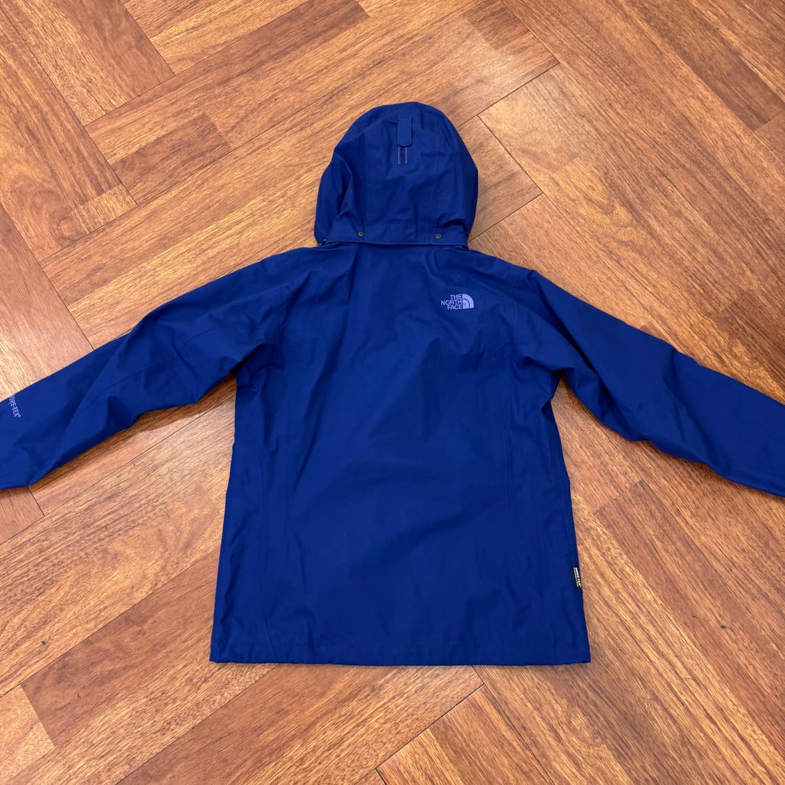 여성용 M(100) 노스페이스 고어텍스 바람막이 자켓 상품이미지2