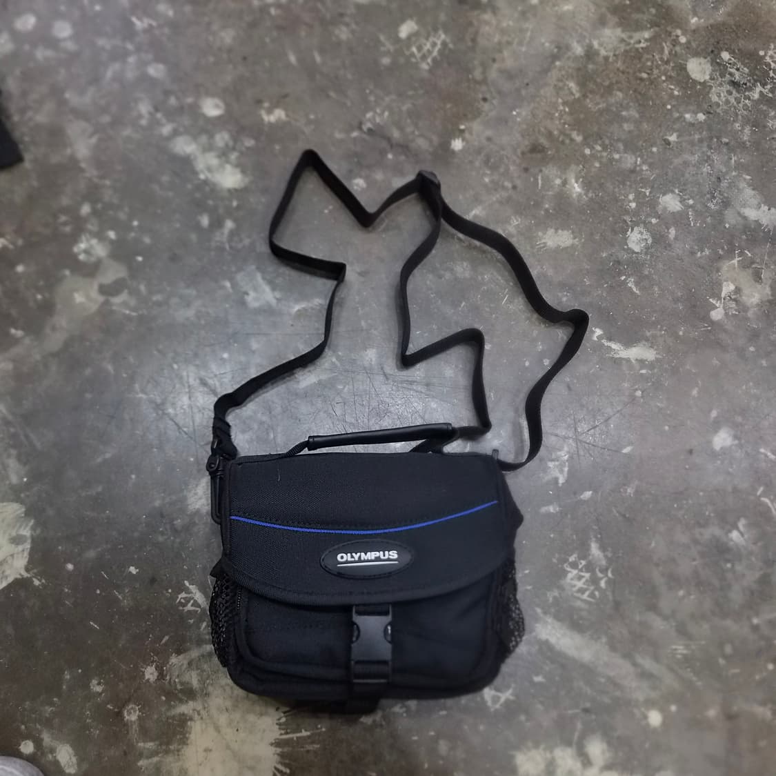 올림푸스 카메라 가방 크로스백 상품이미지1