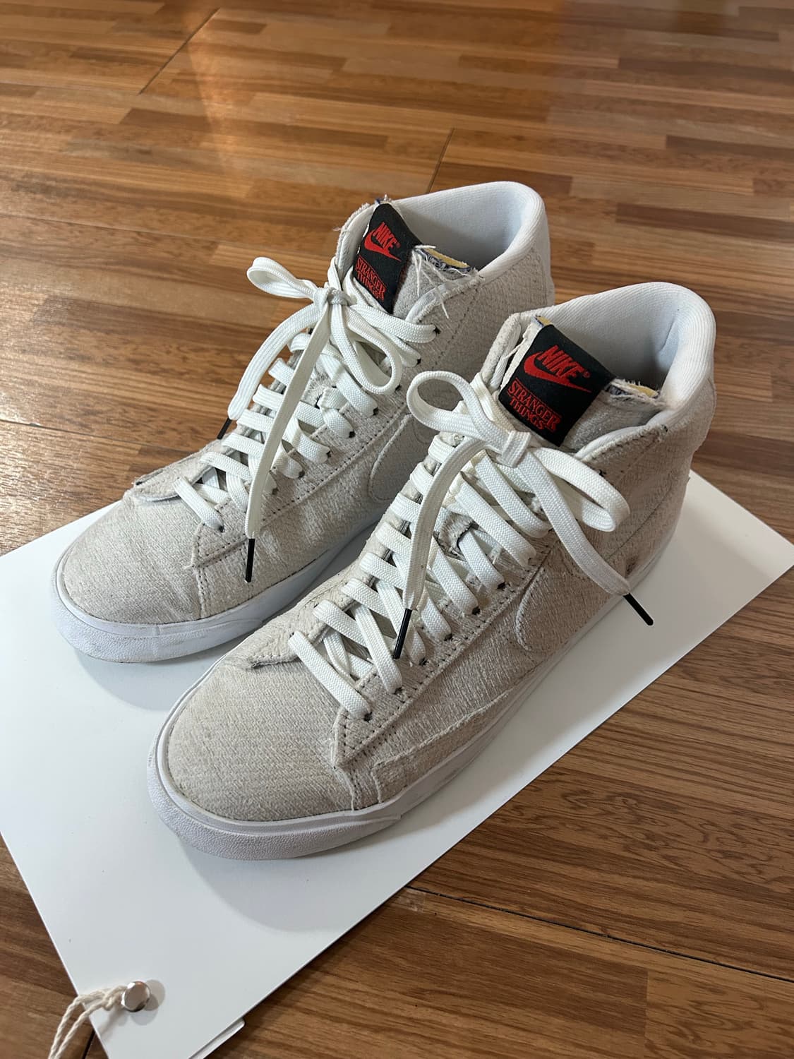 나이키 블레이저 하이 기묘한이야기 한정판 270 상품이미지1