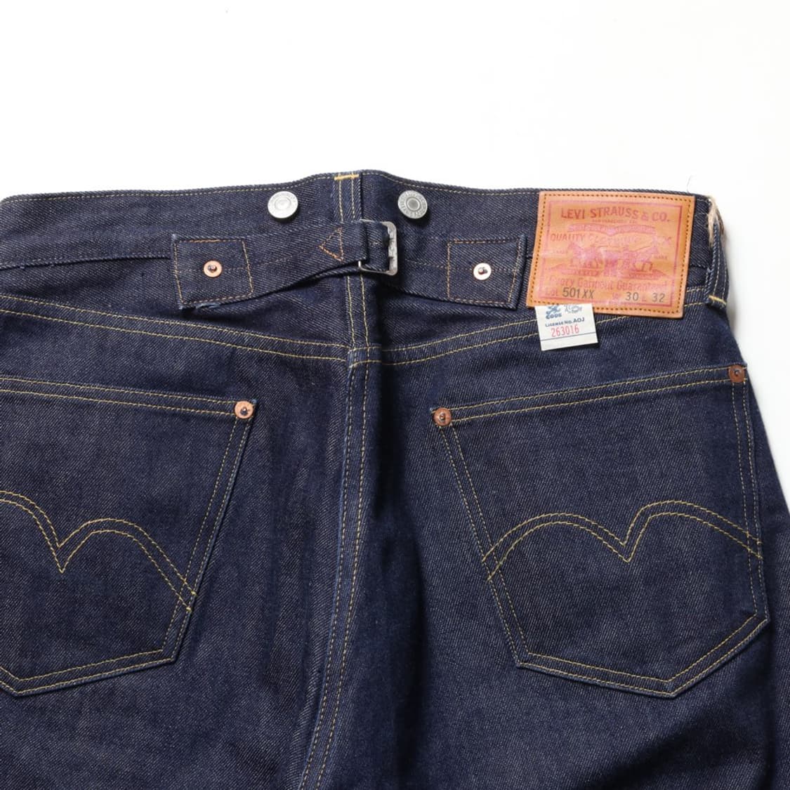 리바이스 Leiv's LVC 501XX Denim Pants

 상품이미지9
