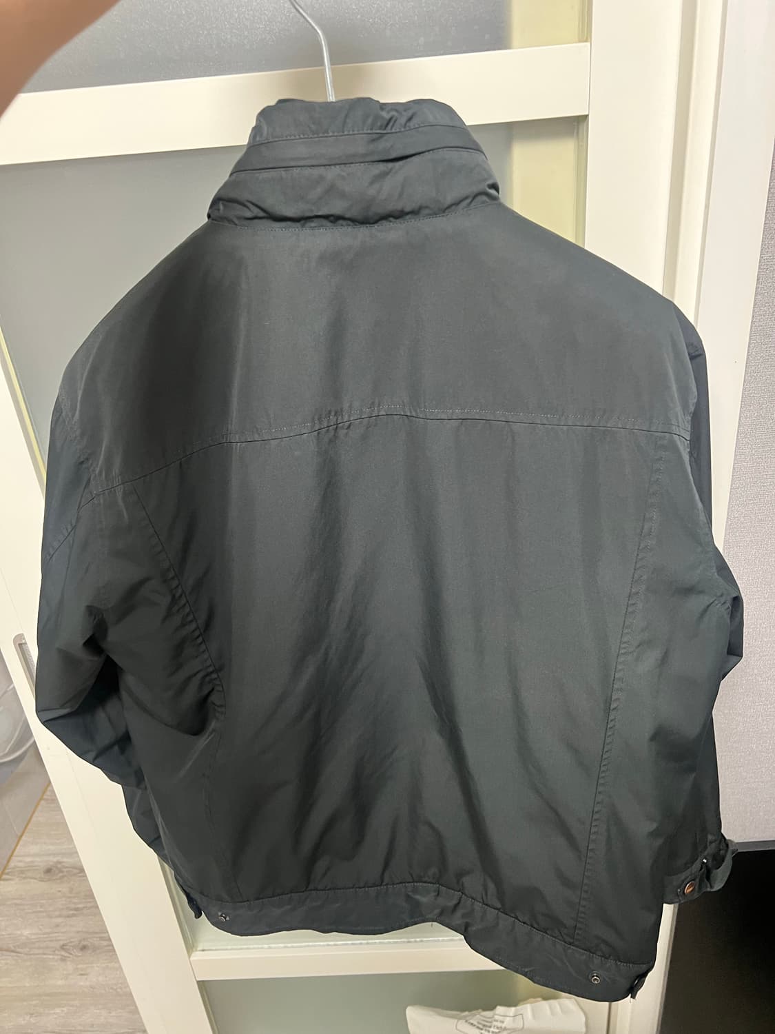 폴로 쉘바람막이 제품입니다. 상품이미지2