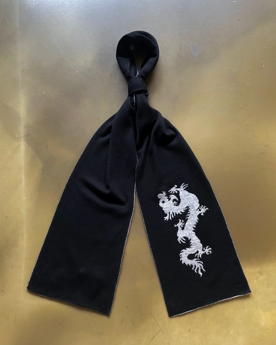 VIVIENNE TAM Archive 2Way Dragon Muffler 상품이미지8