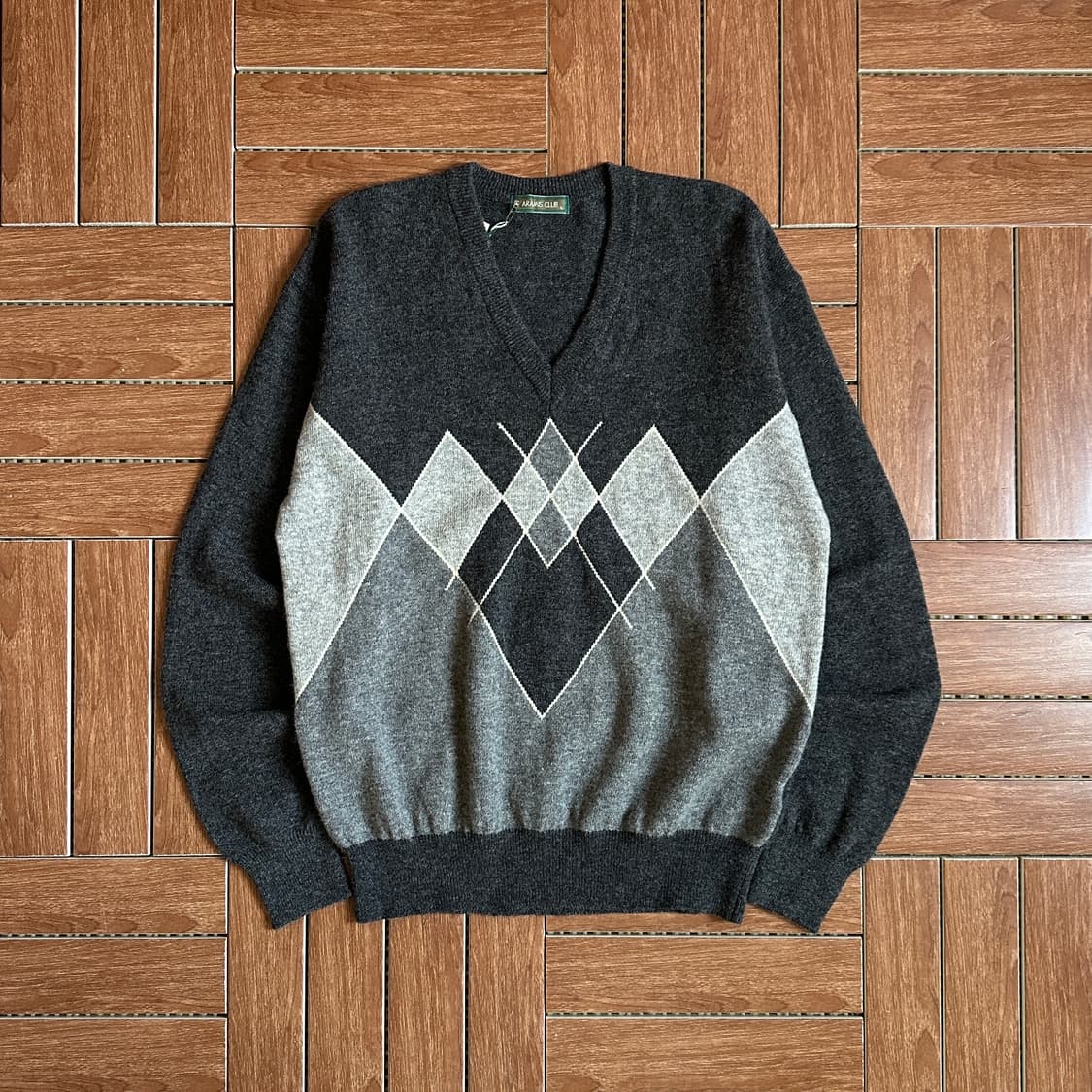 Aramis club v-neck argyle wool knit 상품이미지1