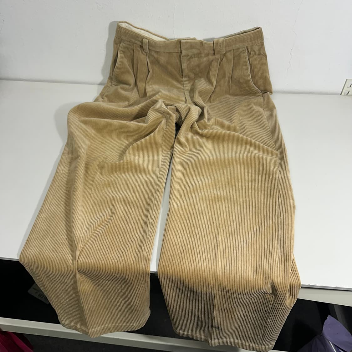 31-32 YSL 입생로랑 베이지 투턱 코듀로이팬츠 상품이미지4